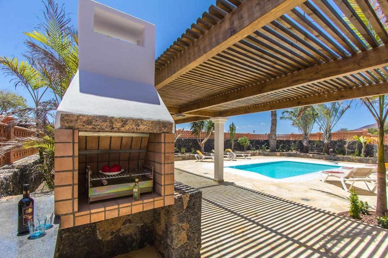 Villa Privada En Un Entorno Unico Corralejo Exterior photo